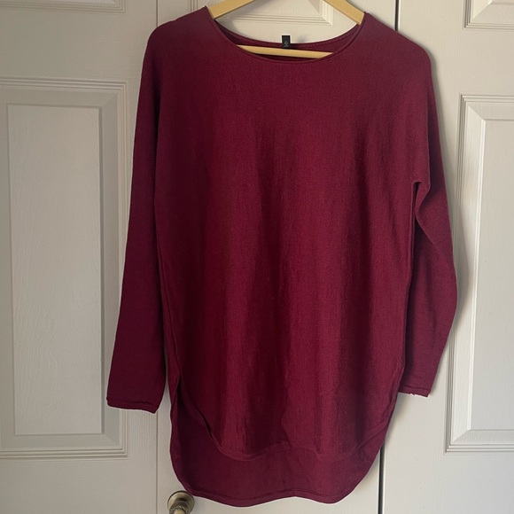 Eileen Fisher | Merino Wool Scoop Neck Sweater. Italian Yarn. Burgundy. Small - Picture 7 of 7